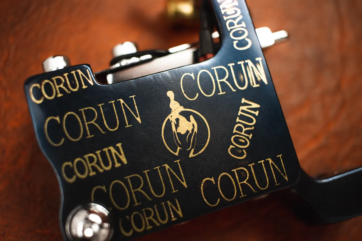 O gabinete completo — arquivo CORUN